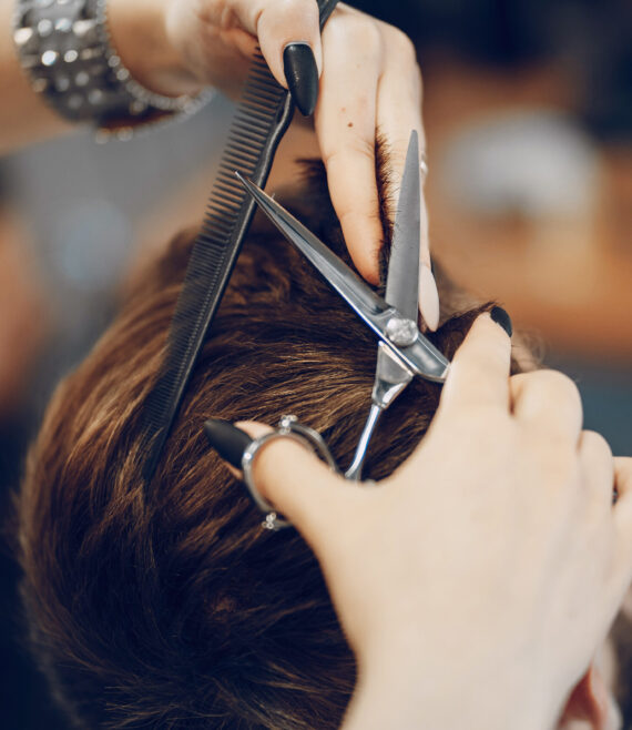 guy in the barbercos